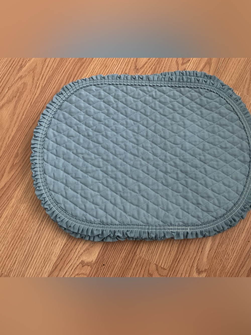VINTAGE 1980 GREY QUILTED PLACE MATS (4)WASHABLE
